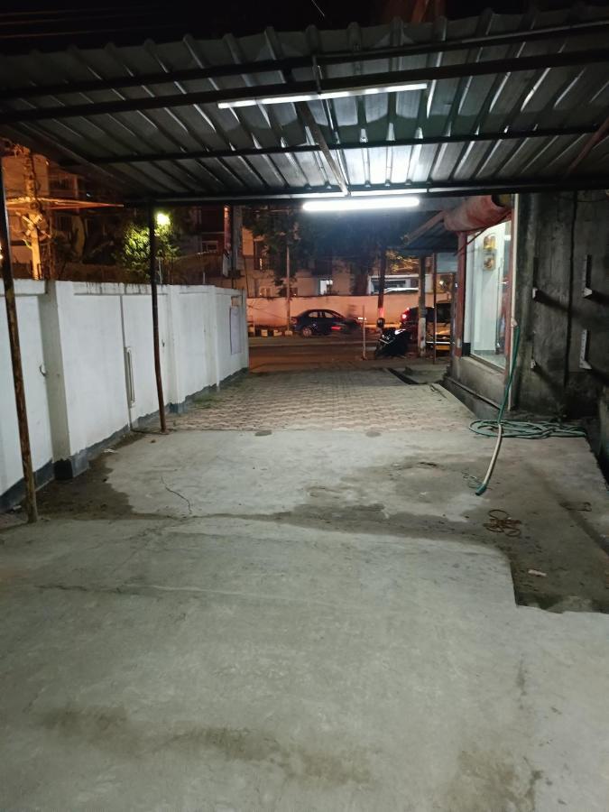 Hotel Atithi Grand Guwahati Luaran gambar